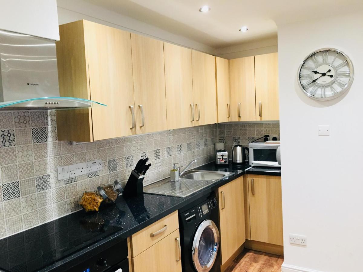 Апартаменты Fountain View 1Br Flat Oxford - Free Parking Экстерьер фото